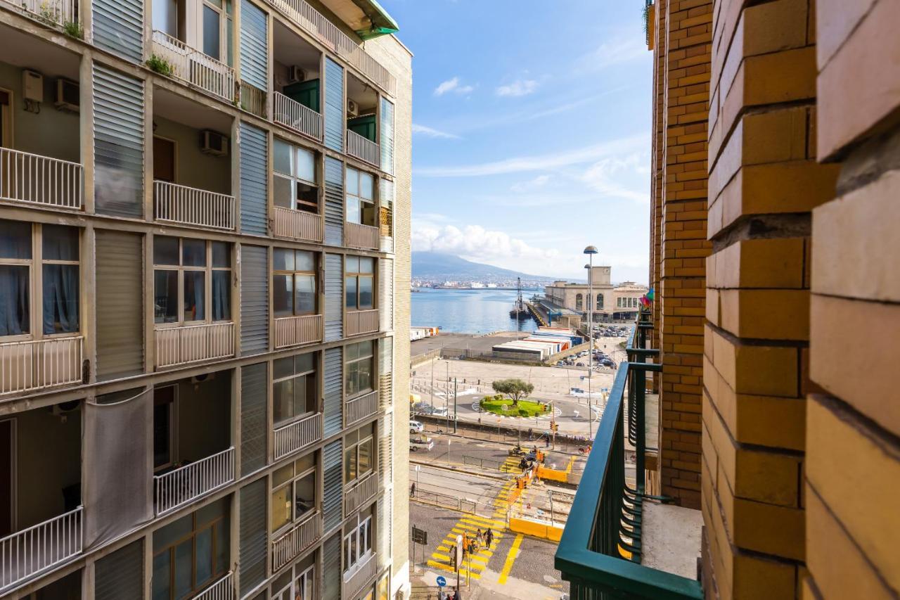 Piazza Municipio Apartments By Wonderful Italy Napoli Bagian luar foto