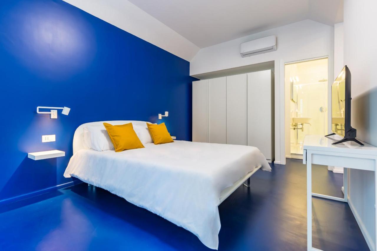 Piazza Municipio Apartments By Wonderful Italy Napoli Bagian luar foto