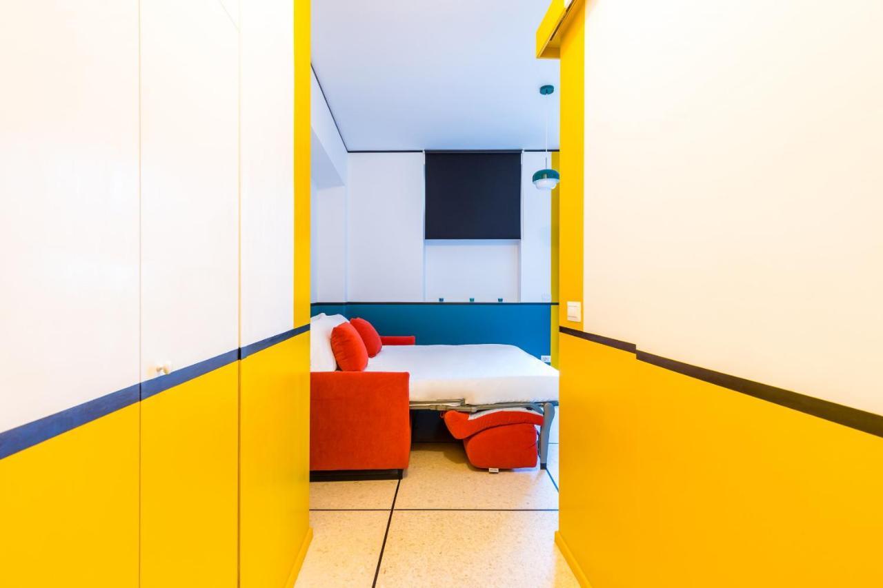 Piazza Municipio Apartments By Wonderful Italy Napoli Bagian luar foto